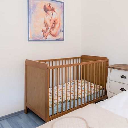 Darfati 4-Zimmer Wohnung Pliening Luaran gambar